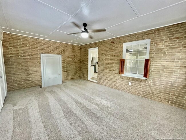 Building Photo - 7566 Carrollburg Dr