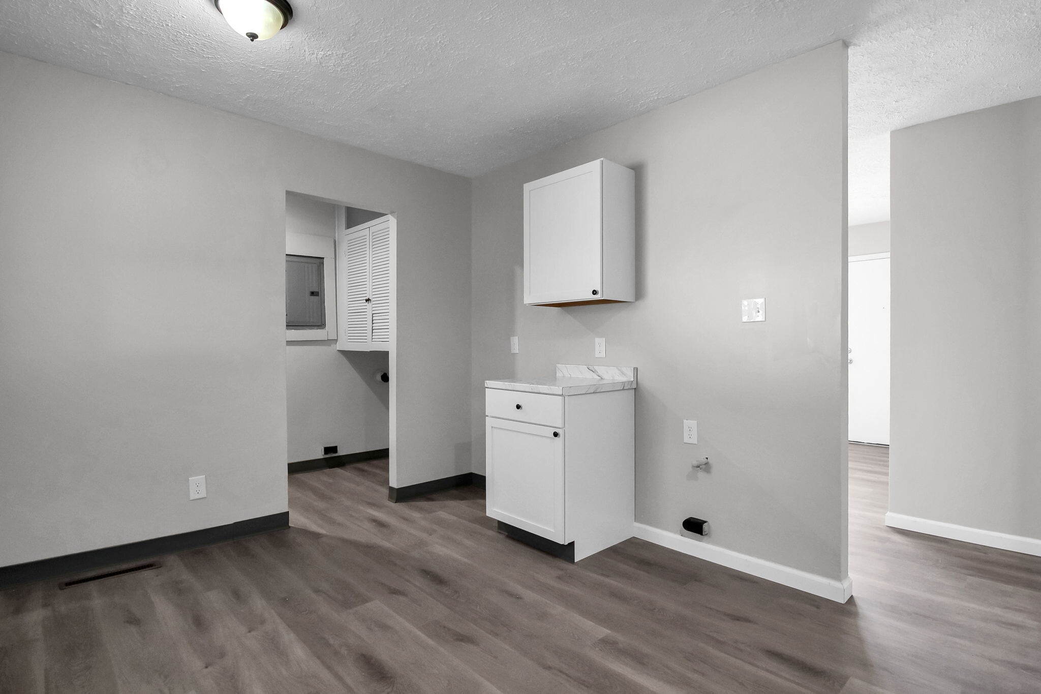 Building Photo - 4294 Ellery Dr