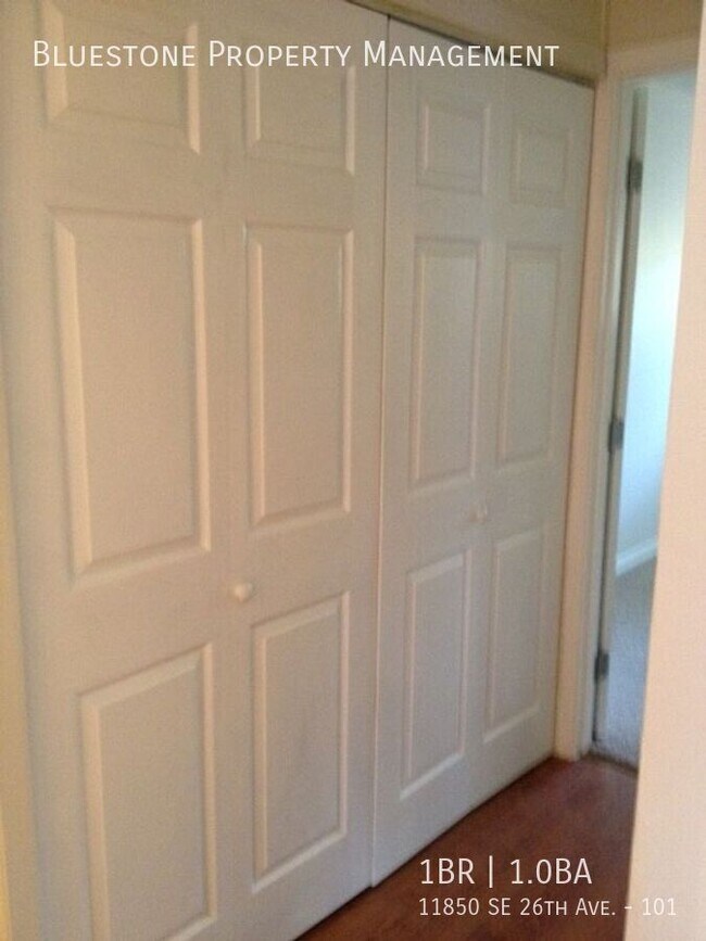 Building Photo - 11850 SE 26th Ave