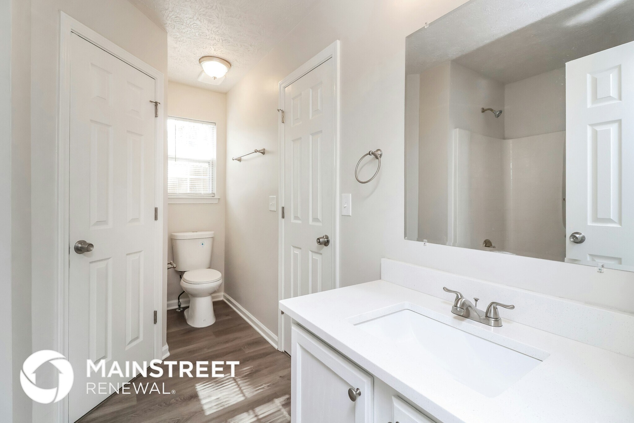 Building Photo - 7250 Bridgeport Ct