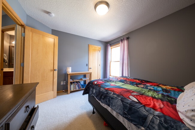 Building Photo - 7122 Harrison Hill Trail