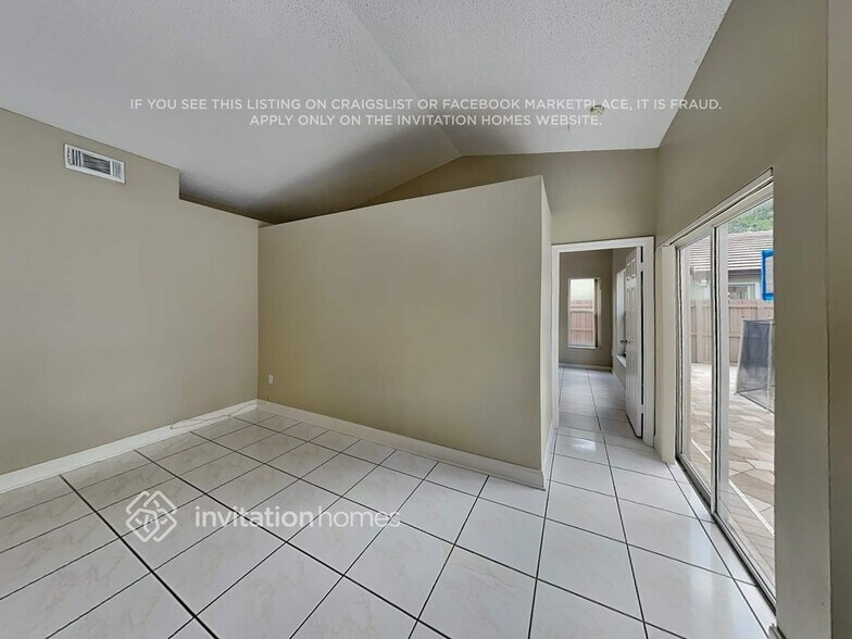 Building Photo - 16122 SW 79th Terrace