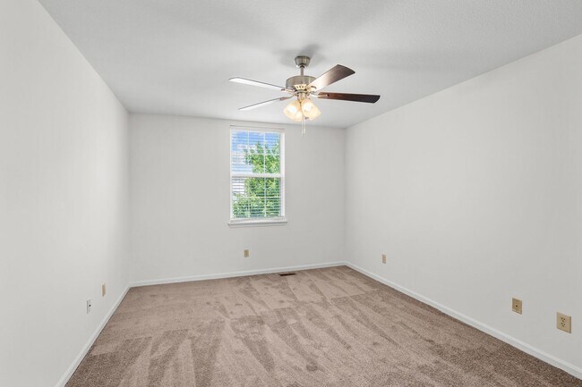 Building Photo - 3504-3506 Delmar Ct.