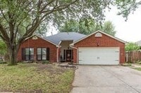 Building Photo - 1801 Chatham Dr