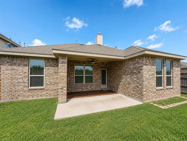 Building Photo - 7506 Amber Village Cir