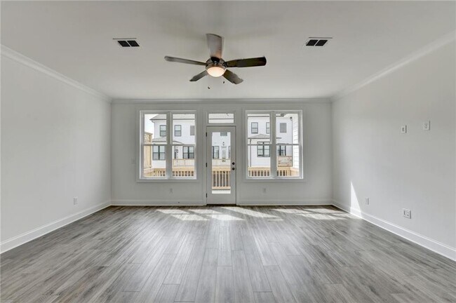 Building Photo - 5422 Howington Ct