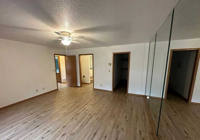 Building Photo - 2 Bed / 2 Bath Home with Lake Views Clubhouse – Hayden Lake