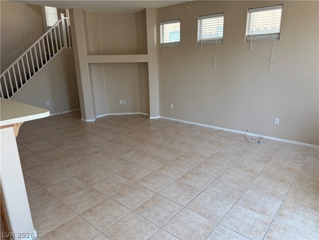 Building Photo - 9412 Santana Siesta Ave