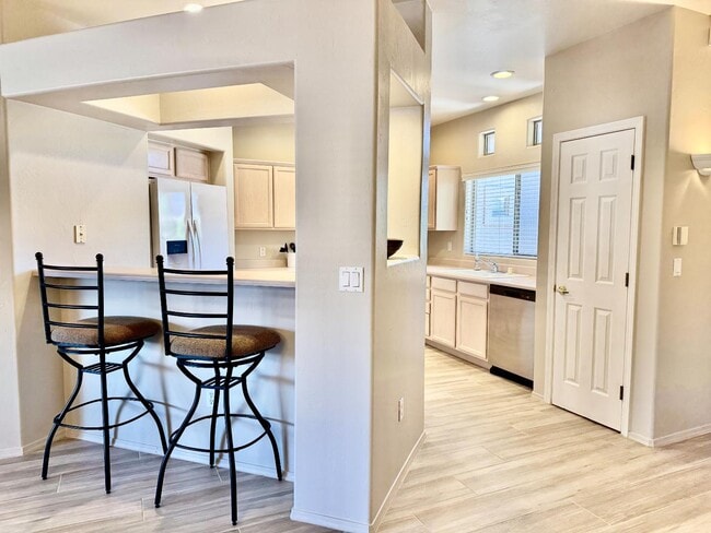 Building Photo - 655 W Vistoso Highlands Dr