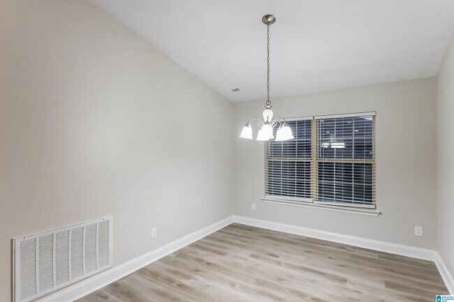 Building Photo - 296 Ivy Hills Cir