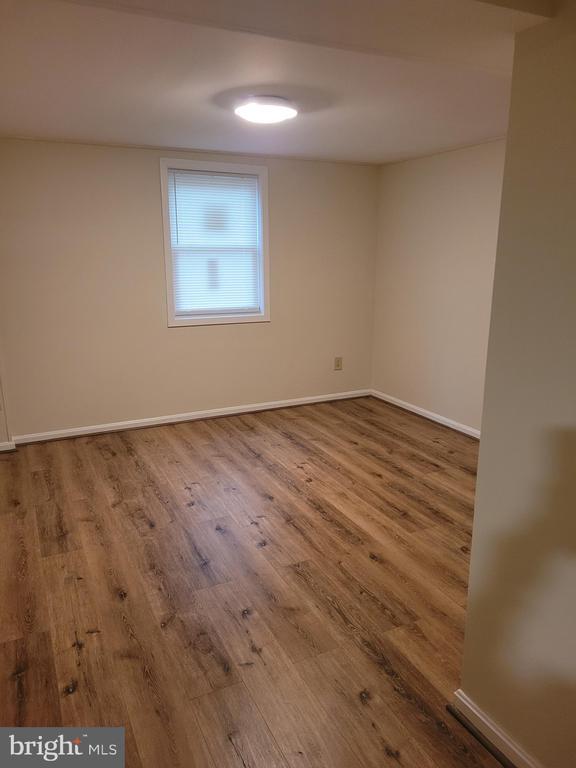 Building Photo - 10903 Exeter Ct