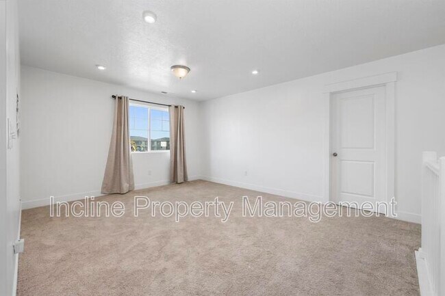 Building Photo - 766 S 850 W