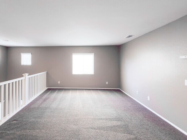 Building Photo - COMING SOON! 5 Bedroom, Cut-DeSac Home for Rent in a Beautiful, Murrieta Community!