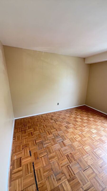 Building Photo - 325 Homeland Southway