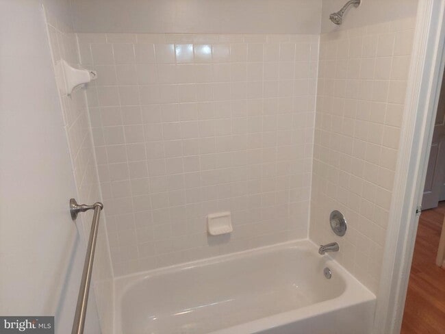 Building Photo - 13107 Briarcliff Terrace