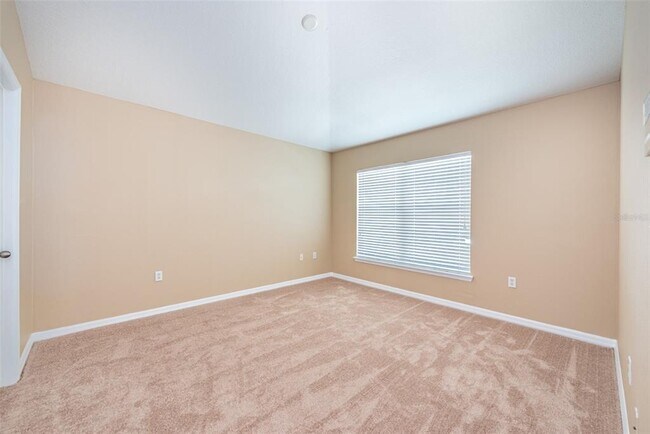 Building Photo - 6750 Eagle Feather Dr