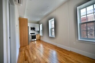 Building Photo - Bay Village 1 Bed on Winchester St.  Brand New Gut Renovation!!!