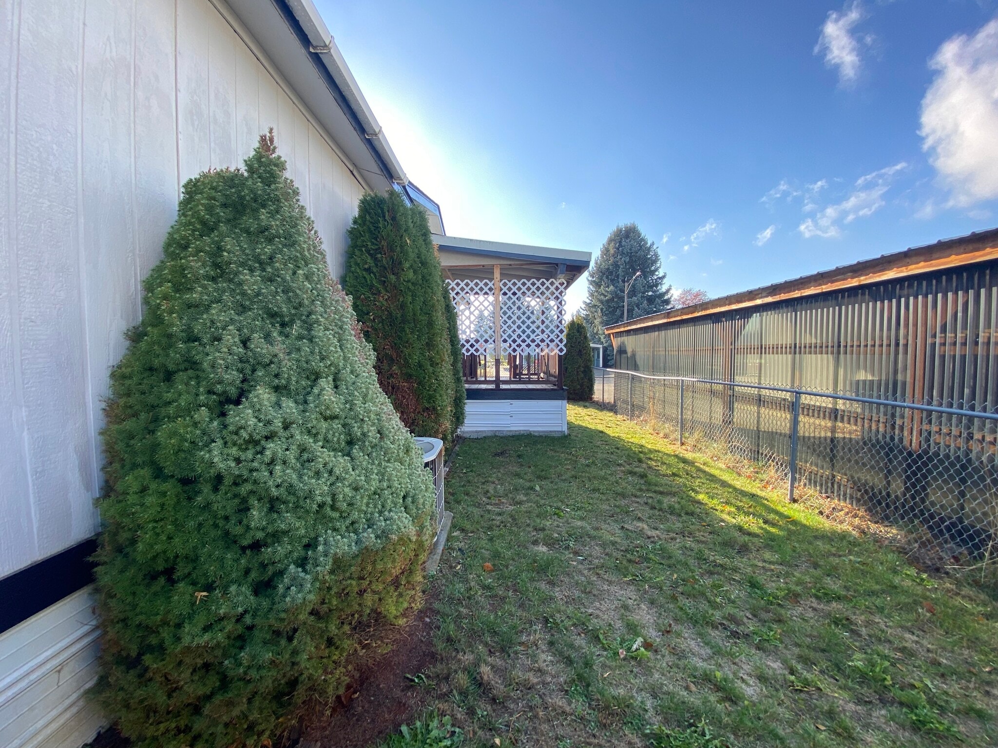 Building Photo - 1827 Westminster Ave