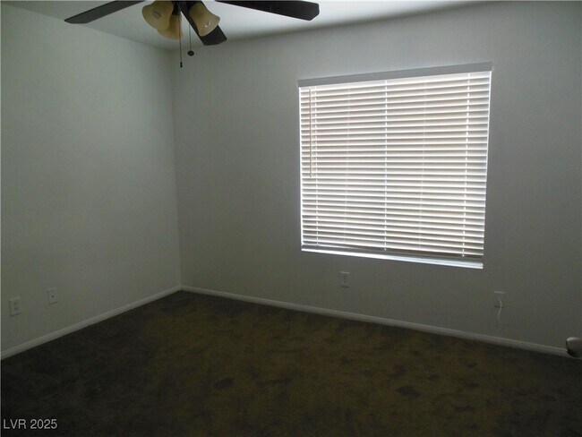 Building Photo - 2516 Chenault Cir