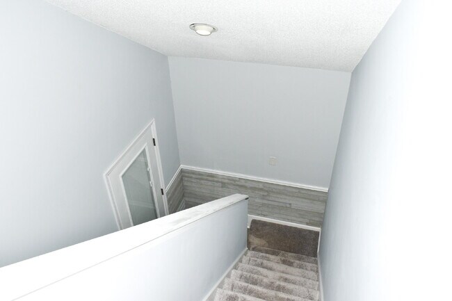 Building Photo - Beautiful two, bedroom two bath Condo in Little River