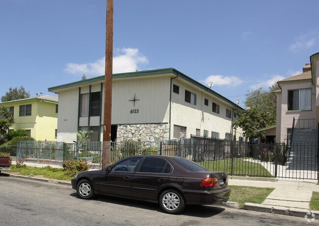 Building Photo - 6123 Romaine St