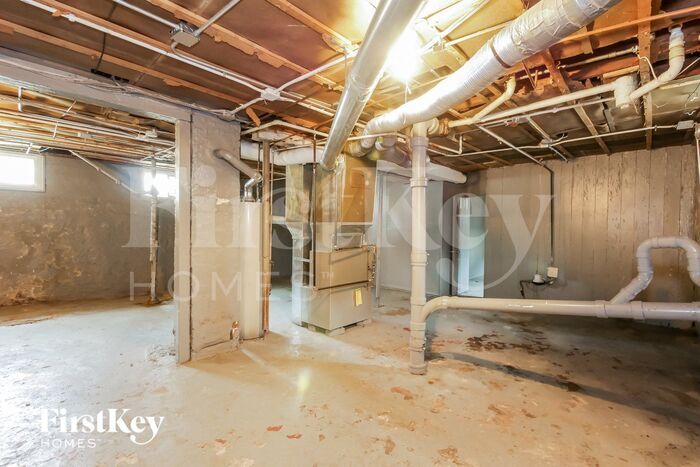 Building Photo - 135 N Union St