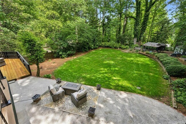 Building Photo - 1130 Angelo Ct NE