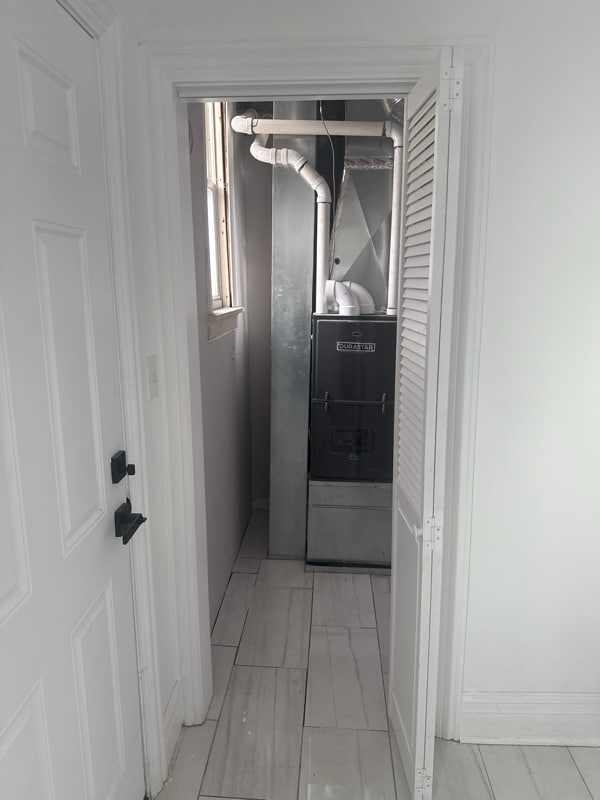 Building Photo - 6716 S Indiana Ave