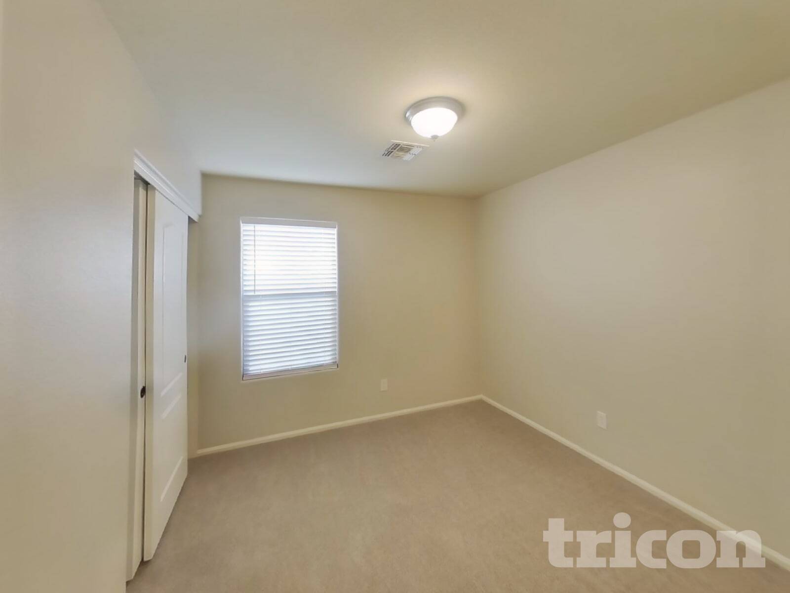 Building Photo - 2111 S 160th Ln