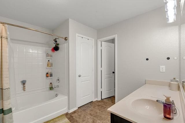 Building Photo - 4260 Aldridge Ln