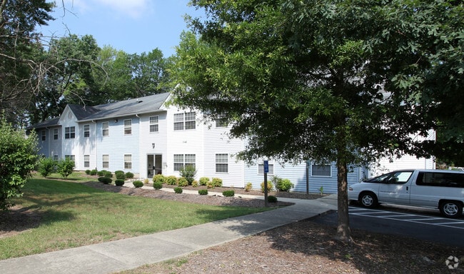 Primary Photo - Mutual Manor