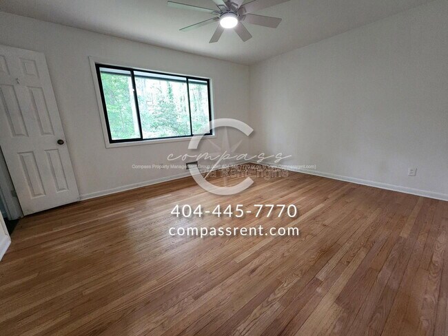 Building Photo - 2636 Whiteleigh Ct NE