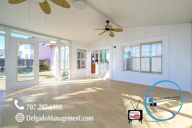 Building Photo - Large 3 bedroom home recently upgraded