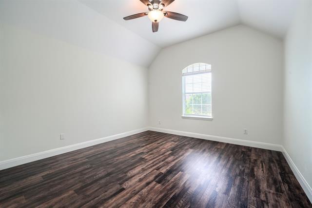 Building Photo - 812 Brookwater Dr