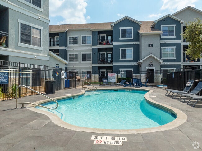 Building Photo - Hillside on Cannon