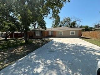 Building Photo - 830 N Harbin Dr