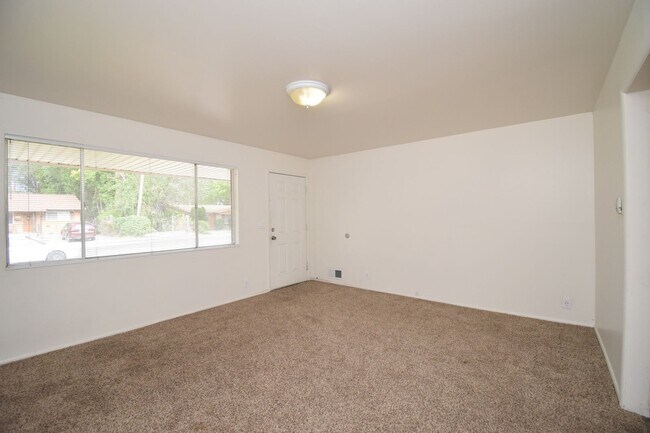 Building Photo - 4248 S 1350 E