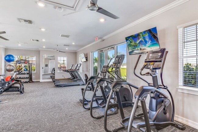 Building Photo - 425 Coral Reef Pl