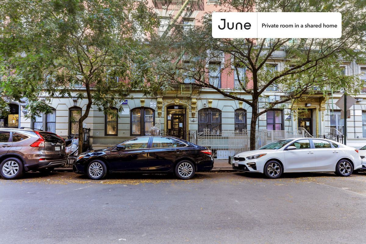 Building Photo - Room in Shared 3 bed/1 bath home in Upper West Side