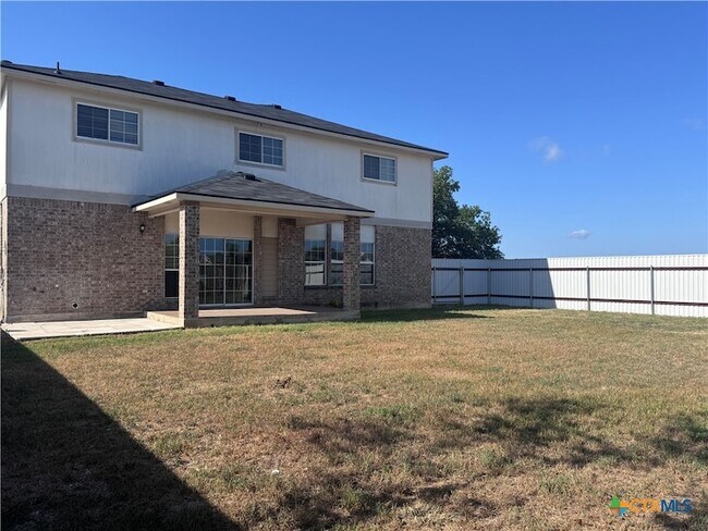 Building Photo - 701 Black Hills Trail