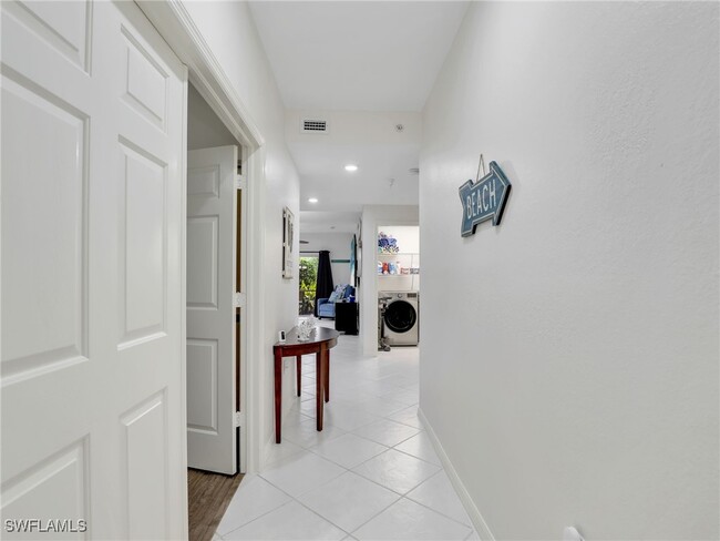 Building Photo - 4420 Botanical Pl Cir