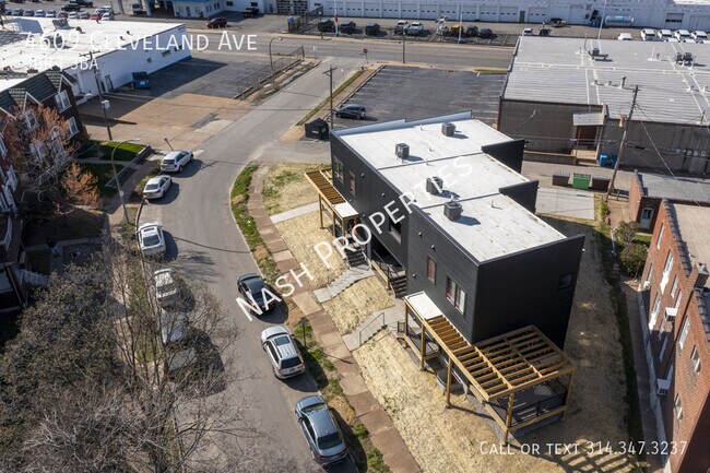 Building Photo - 4609 Cleveland Ave