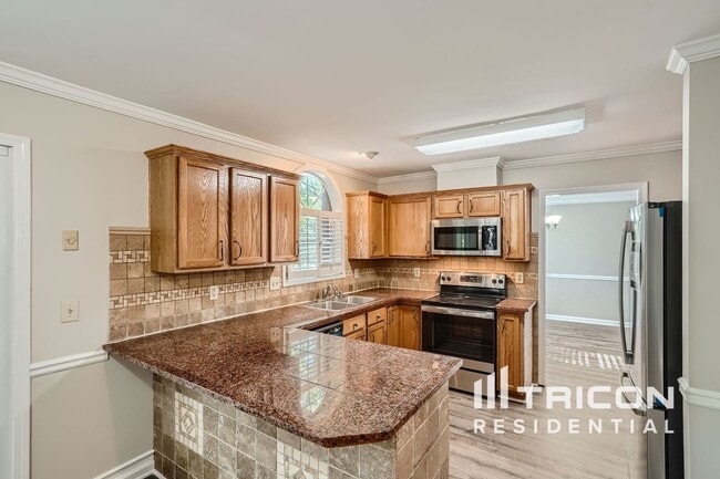 Building Photo - 3289 Summit Edge Ct