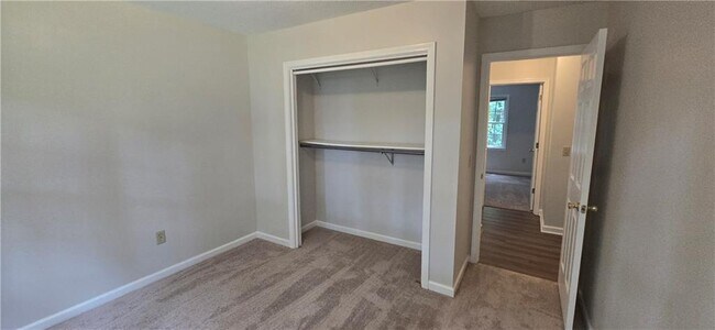 Building Photo - 5084 Apple Orchard Ln