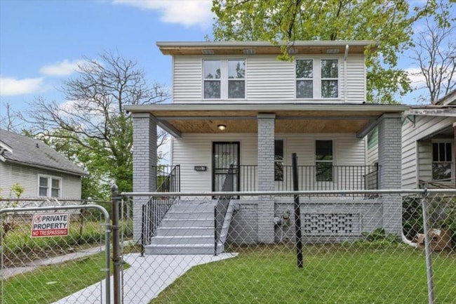 Primary Photo - 3957 Lenox St