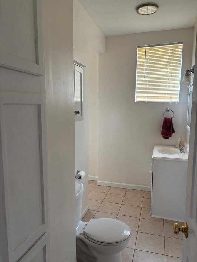 Building Photo - 315 Jefferson St