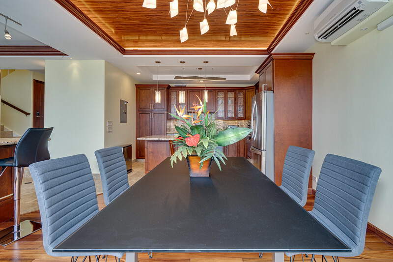 Building Photo - 2333 Kapiolani Blvd