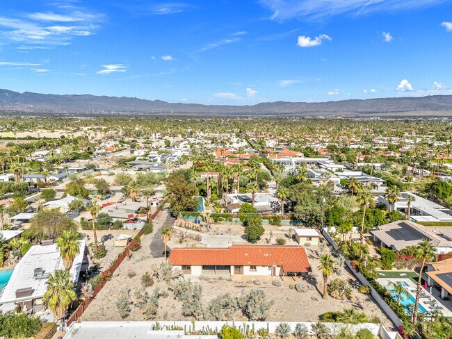 Building Photo - 2645 Anza Trail