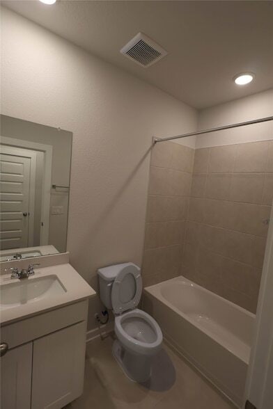 Building Photo - 8579 Blueberry Ash St