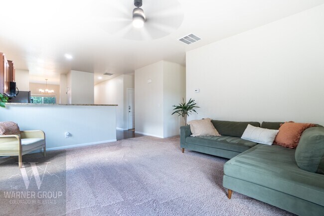 Building Photo - 10027 Seawolf Dr